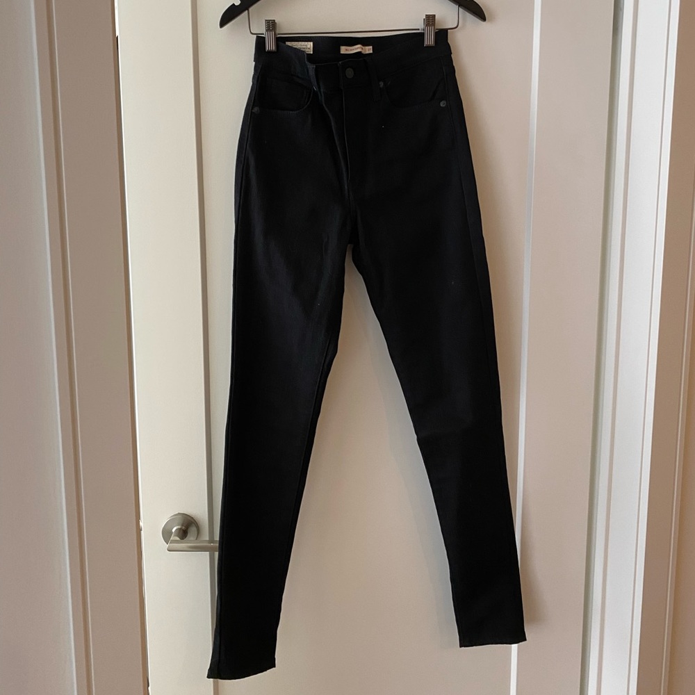 Levi’s Mile High Super Skinny Jeans